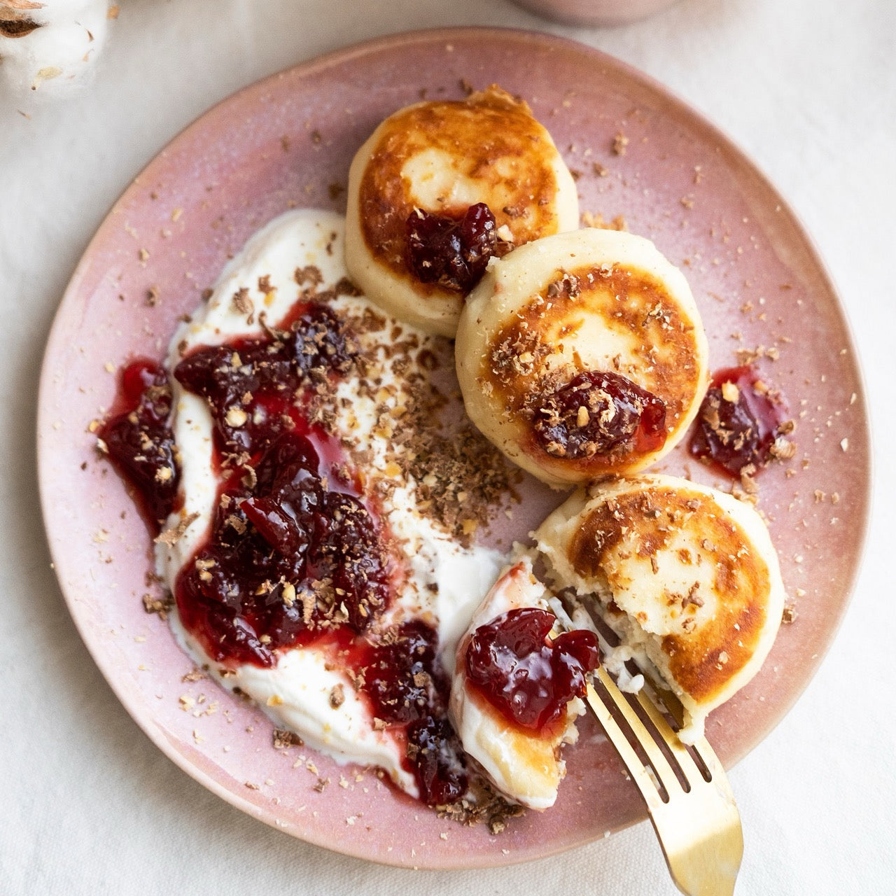 SUPPER CLUB: Odessa Tea Room by Tom Kreynin