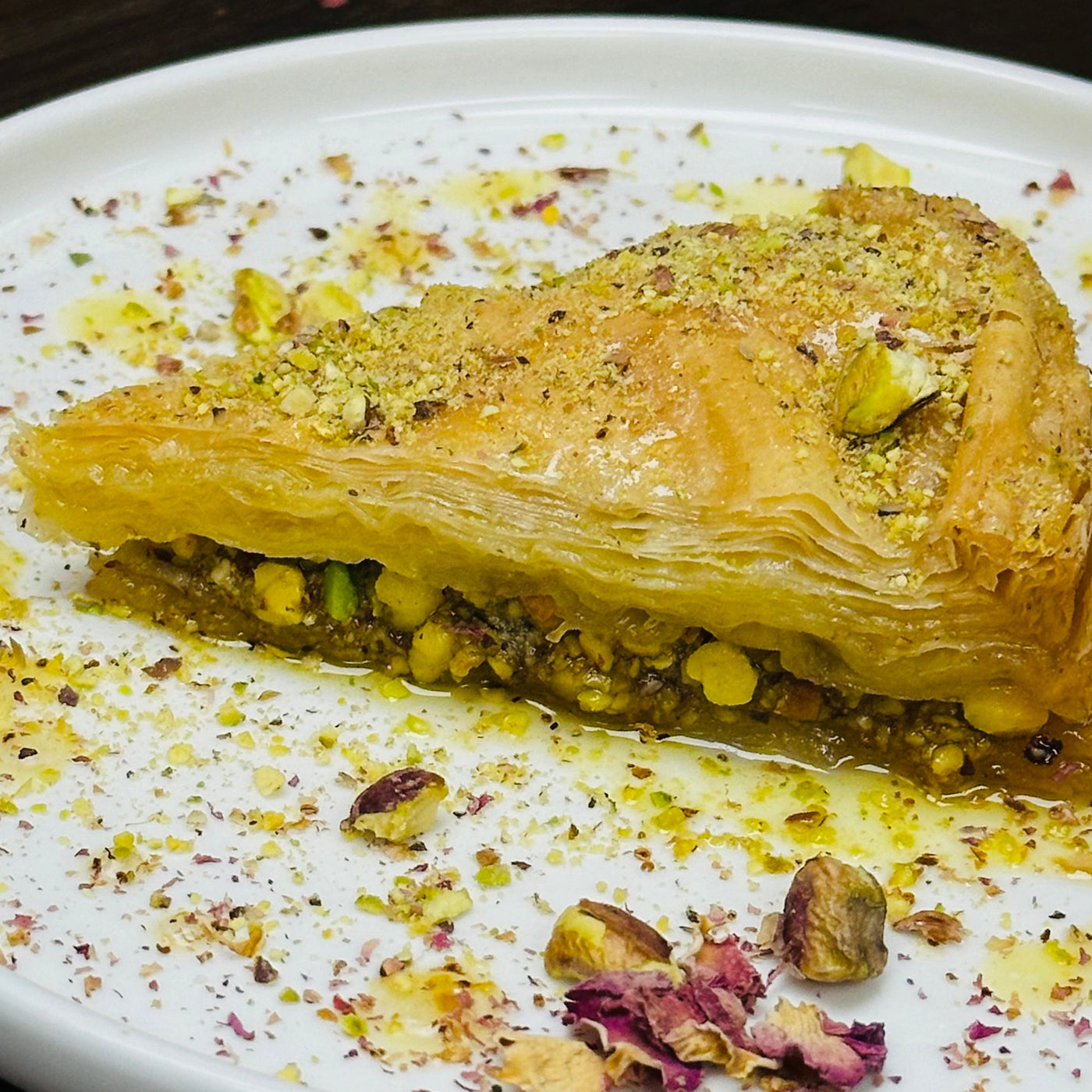 SUPPER CLUB: Invitation to an Iraqi Home by Abbas Wadi