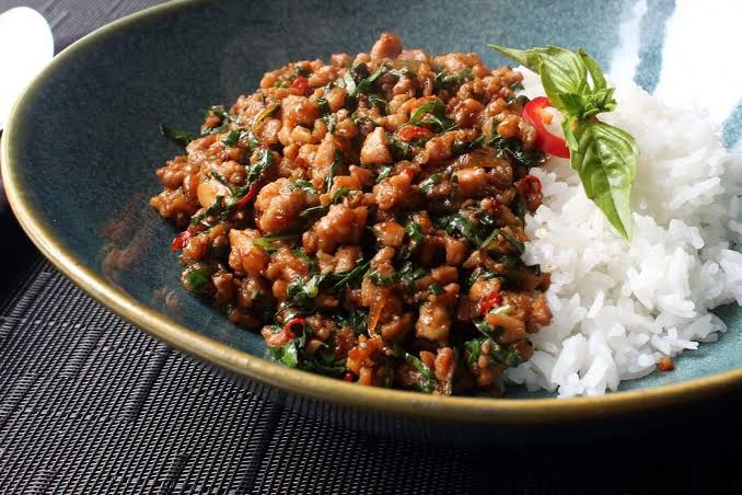 COOKING CLASS: Thai Home Cooking by Mai Duong
