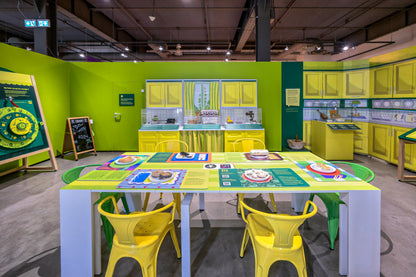 TABLE TALK: Eat Make Share with Lynna Nguyen and Miriam Martens