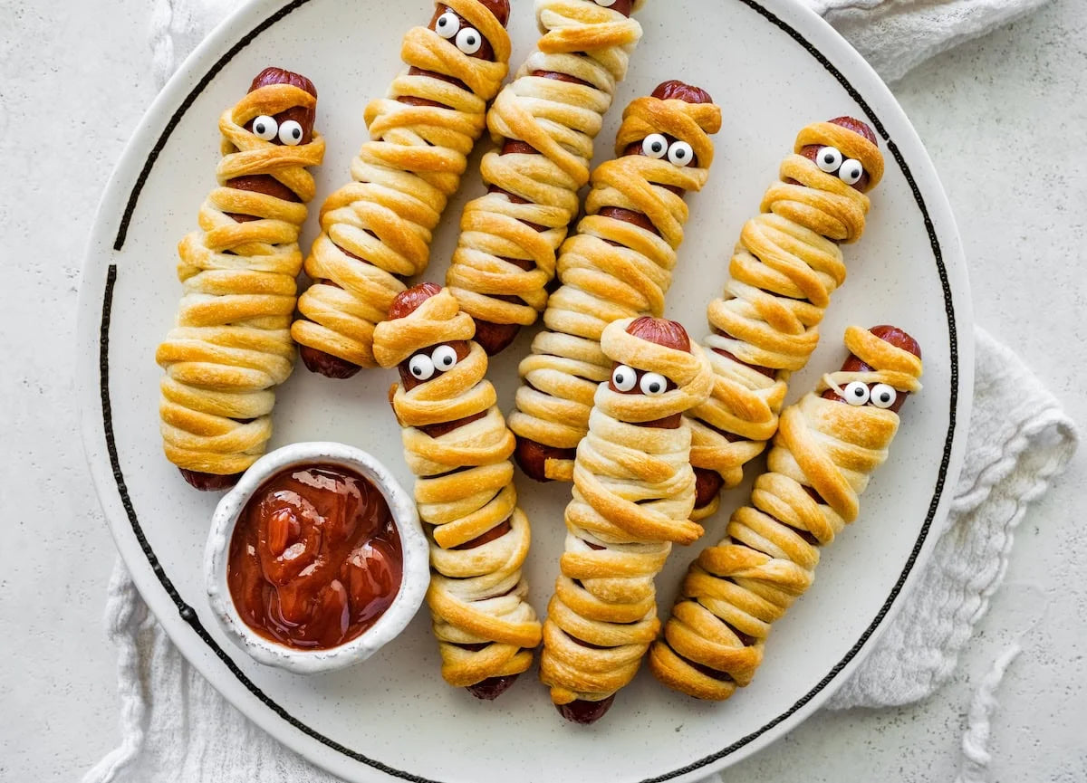 COOKING CLASS: Halloween Cooking for Kids by Rahaf Alakbani
